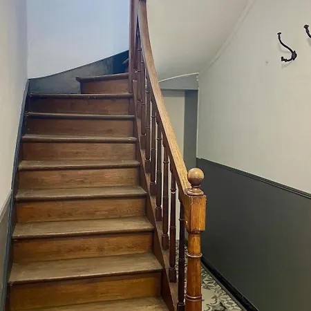 Les Perdrix Apartman *